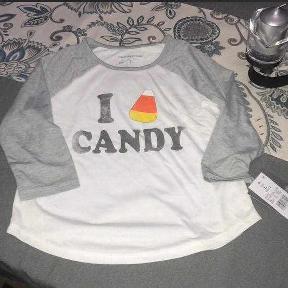 Graphic Tee - Picture 1 of 3